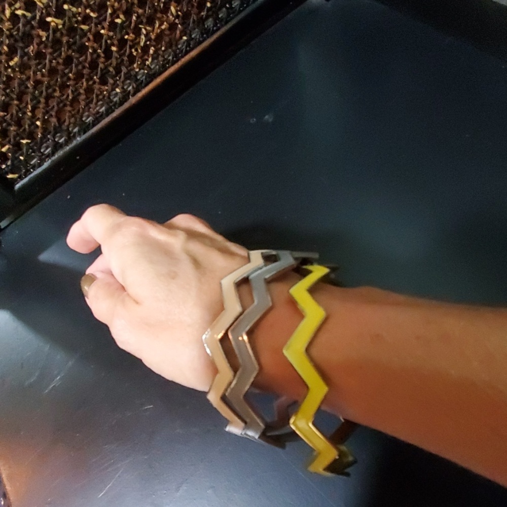 Stackable bangle bracelets - Picture 3 of 3